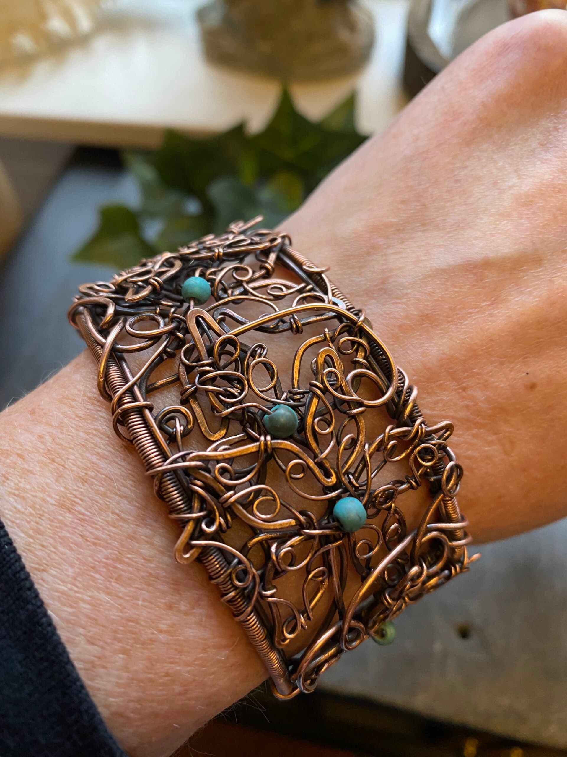Copper flower filigree bangle with turquoise beads Handmade antiqued copper filigree bracelet Adjustable copper wire bangle with turquoise accents