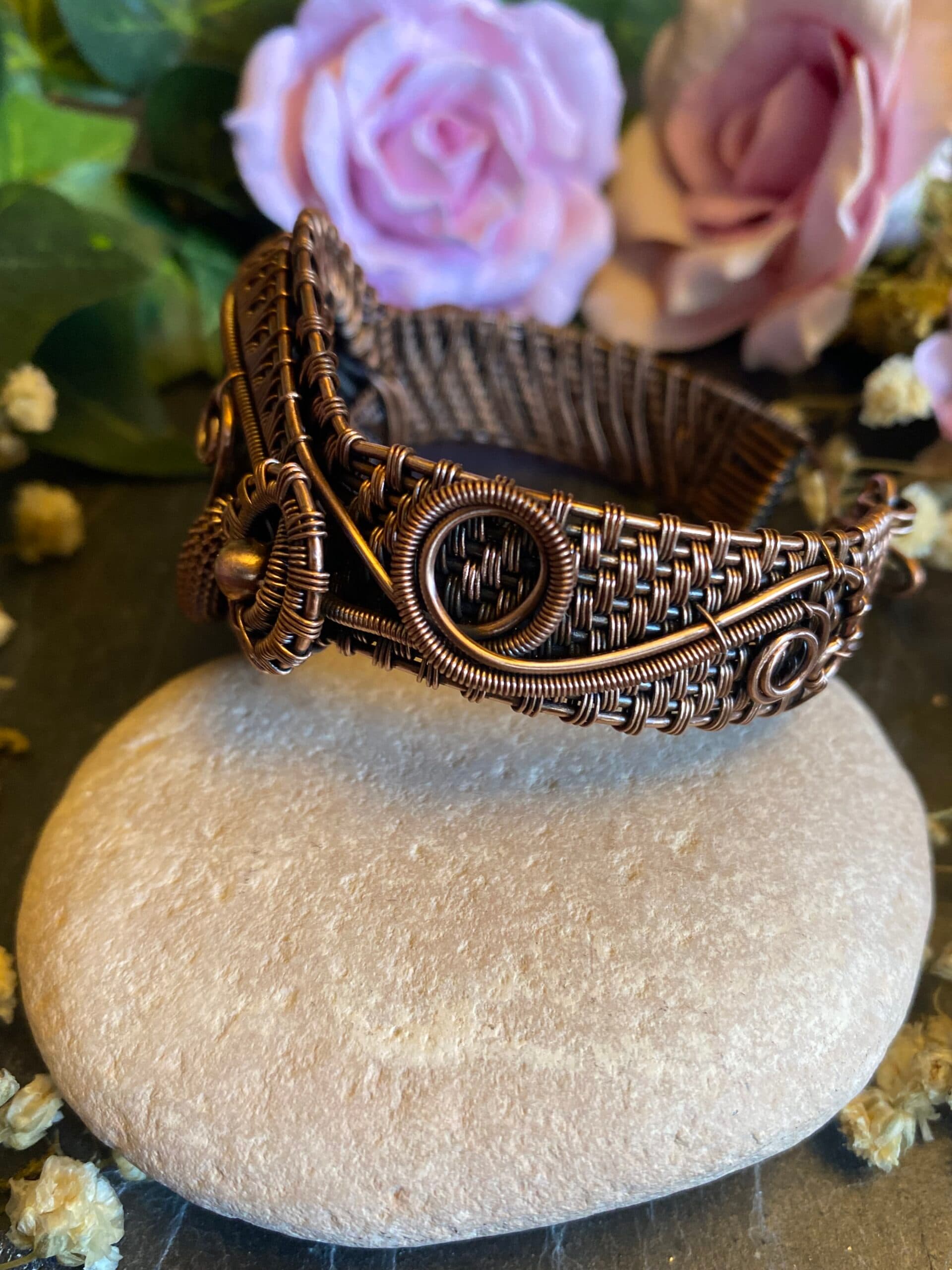 Labradorite Eye Cuff Bracelet | Antiqued Copper Wire Jewellery, view 7