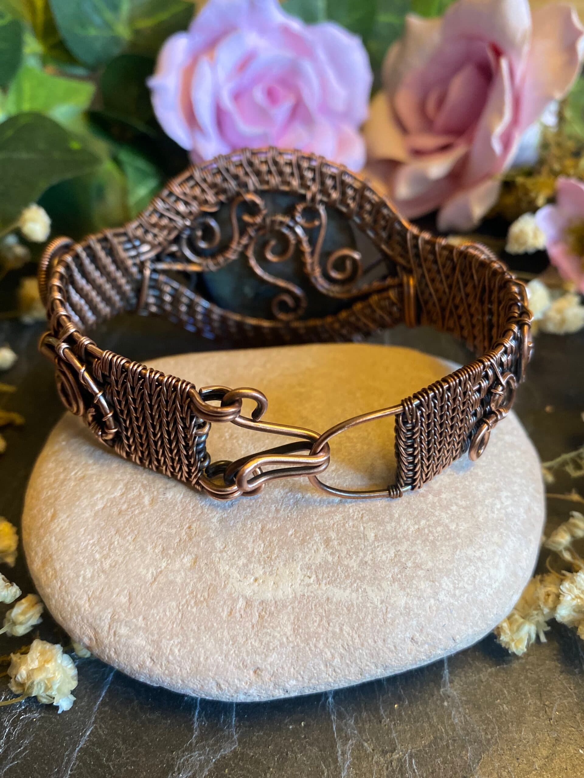 Labradorite Eye Cuff Bracelet | Antiqued Copper Wire Jewellery, view 8
