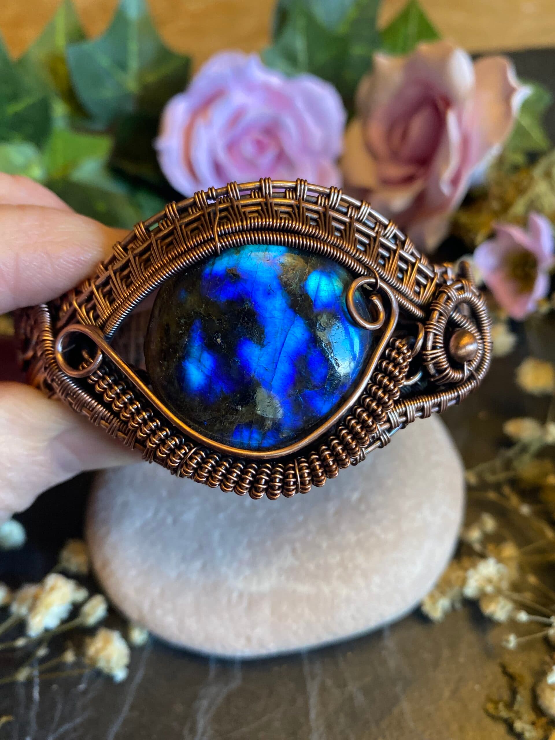 Labradorite Eye Cuff Bracelet | Antiqued Copper Wire Jewellery, view 10
