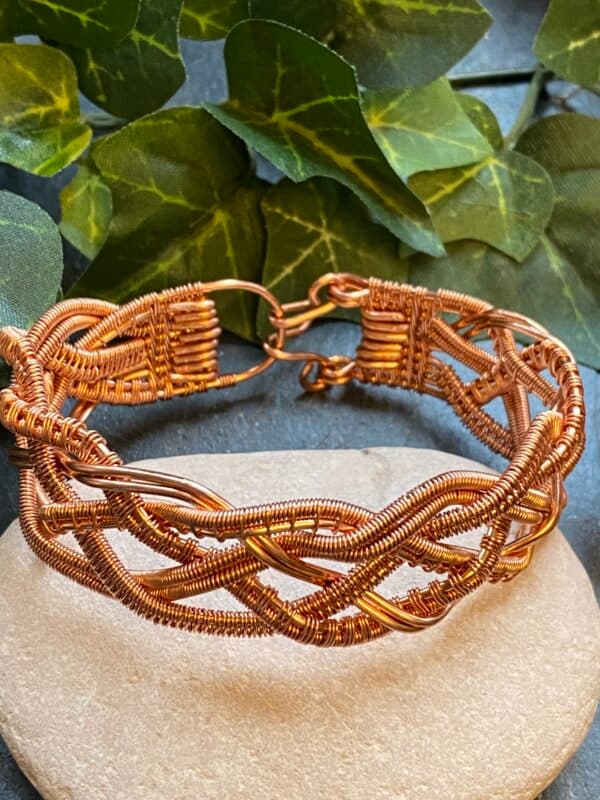 Copper 5 strand braid bracelet with hook closure Handmade braided copper wire bracelet with woven textures Artisan copper bracelet made from eight strands of wire