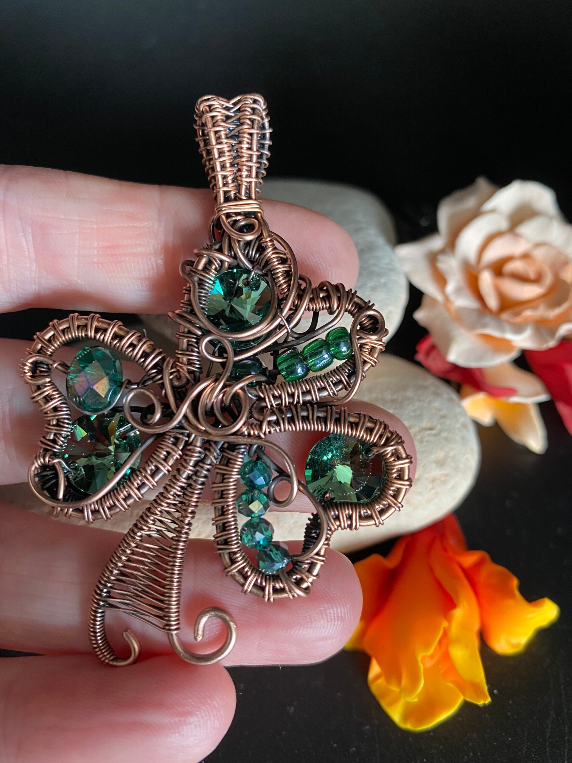 Austrian Crystal Shamrock pendant - Image 4