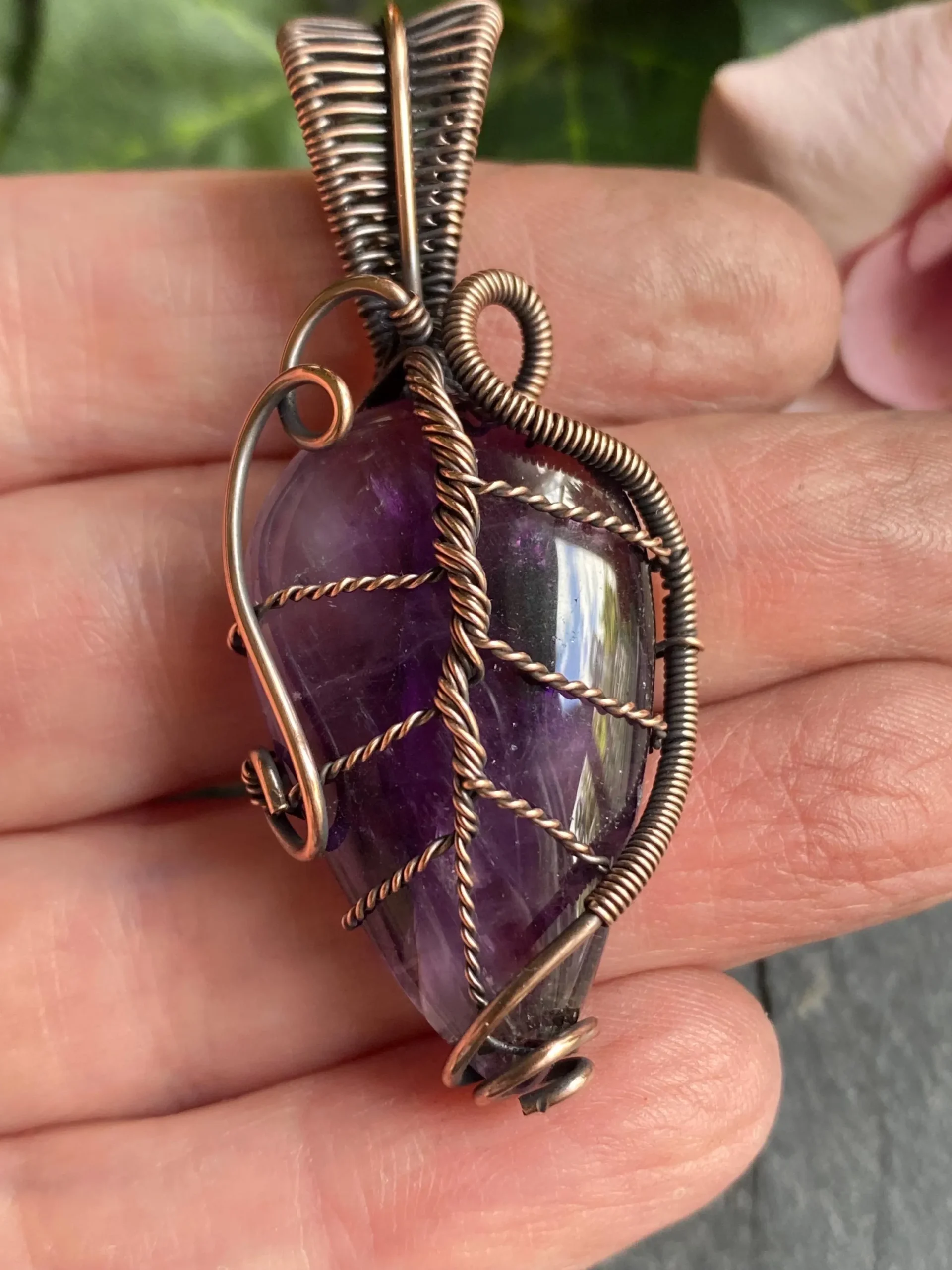 Amethyst leaf pendant - Image 6