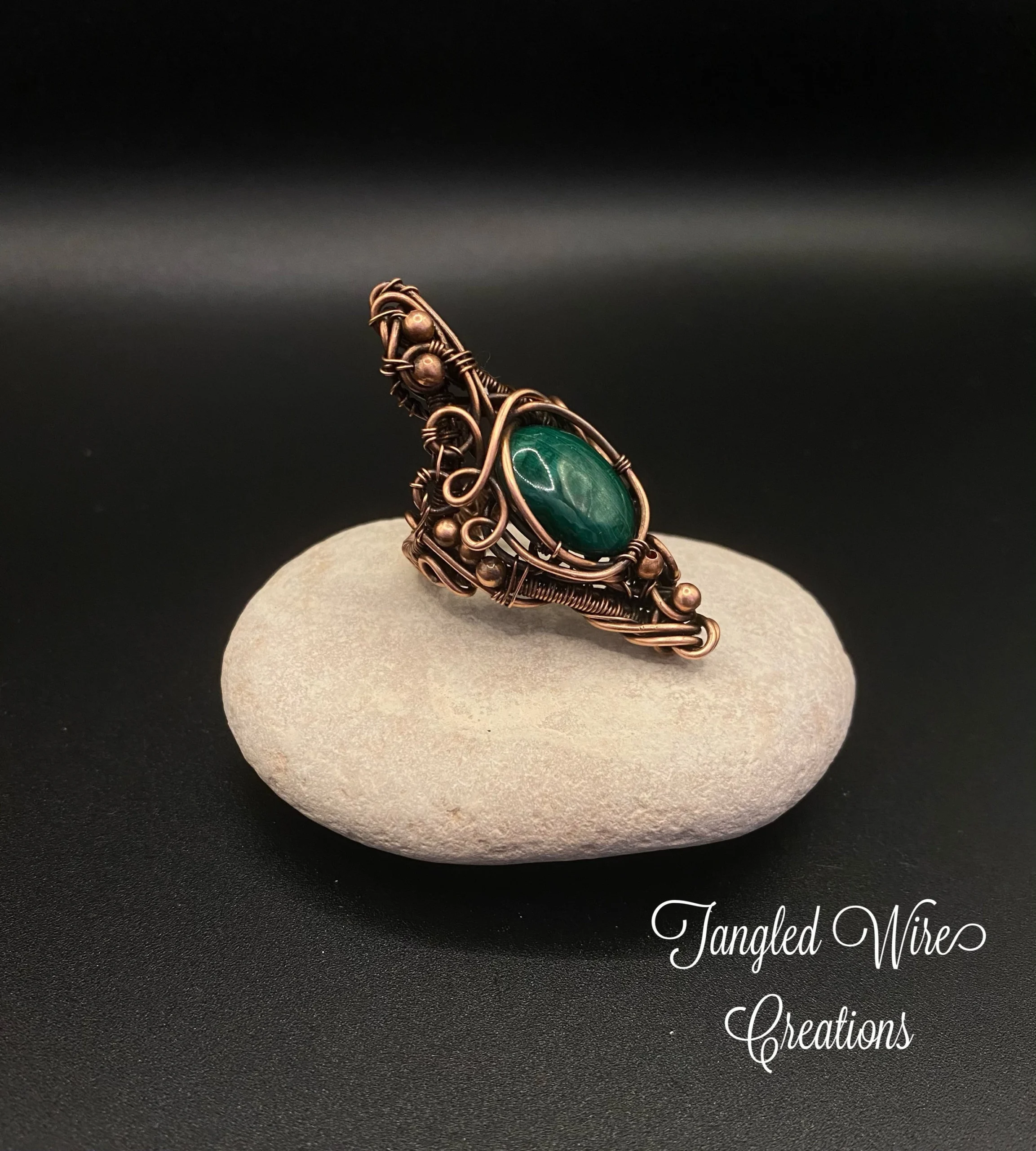 Copper and Green Malachite Wire Woven Ring - Image 6
