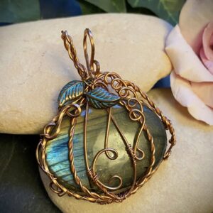 Labradorite Pumpkin Pendant – Handcrafted Copper Wire Jewelry