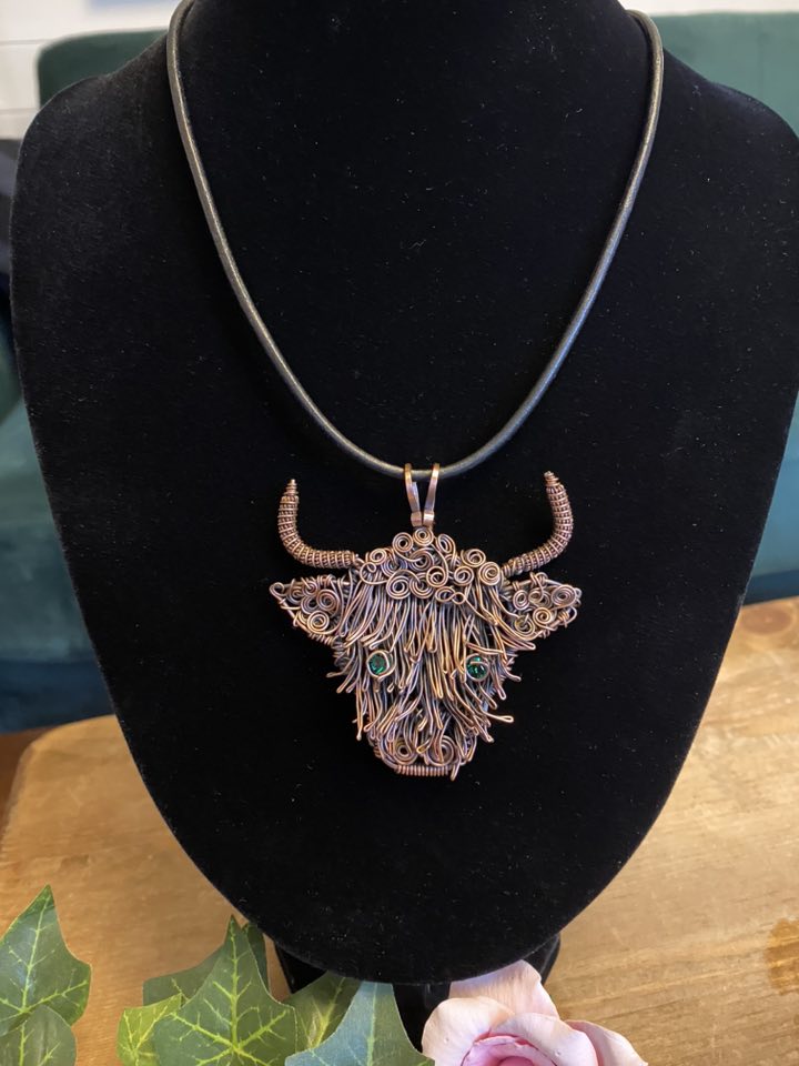 Handmade Copper Highland Cow Pendant – Wire Woven with Swarovski Crystal Eyes - Image 6