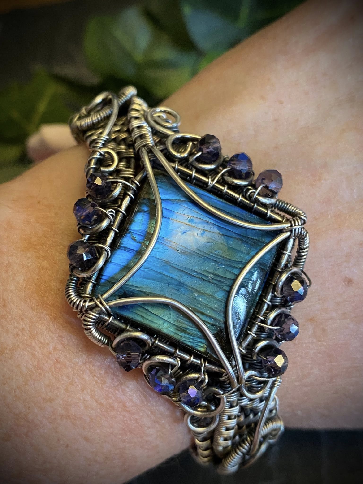 Square Labradorite Cuff Bracelet with Purple AB Beads – Handcrafted Silver-Filled Jewelry - Image 6