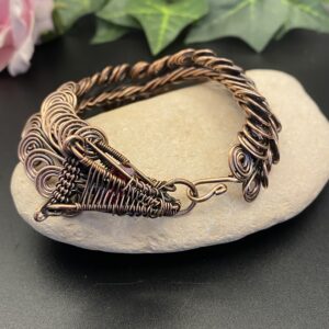 Handmade dragon scale copper bracelet with intricate wire links