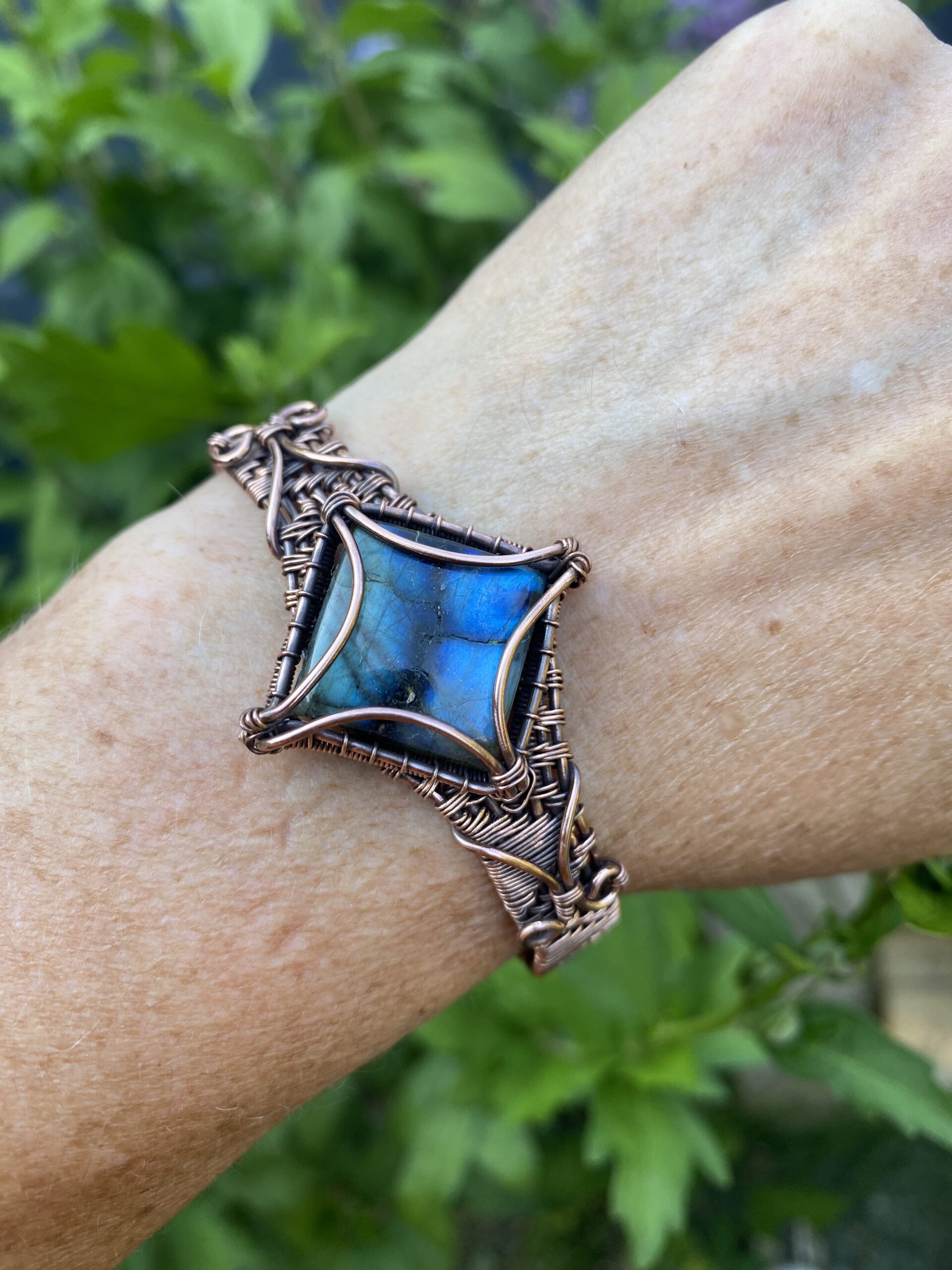 Handmade Labradorite Copper Cuff Bracelet - Image 6