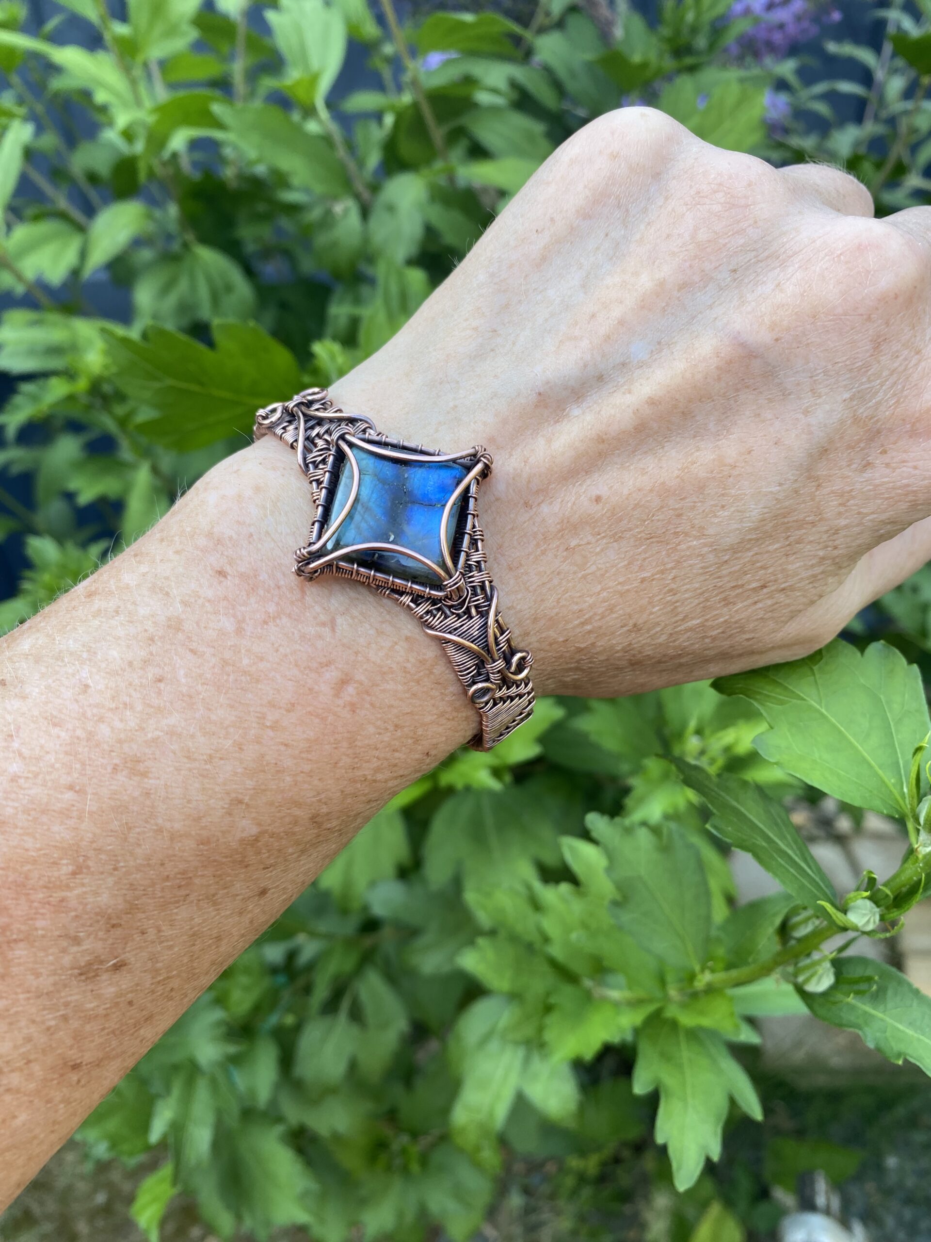 Handmade Labradorite Copper Cuff Bracelet - Image 5